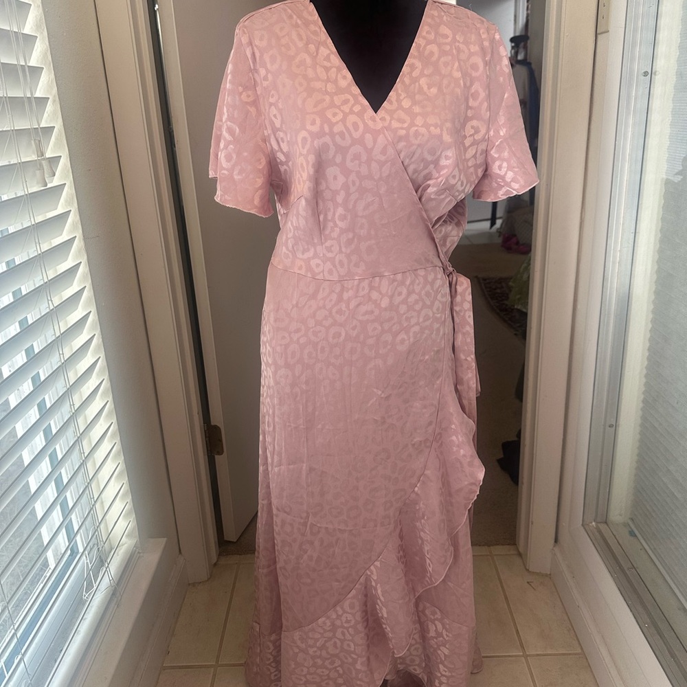 Elegant Pink Wrap Dress